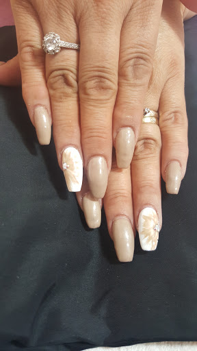Spring Up Fashion Salon - Thumbnail