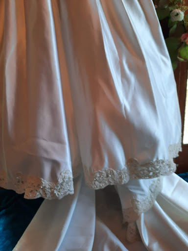 Bridalgownscollection.com - Visual