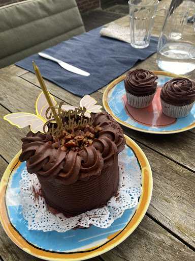 Hali Bakes Gallery - Netherlands