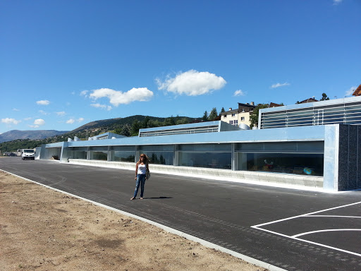 Primary School Odeillo - Visual