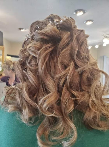Sisters Hair Co