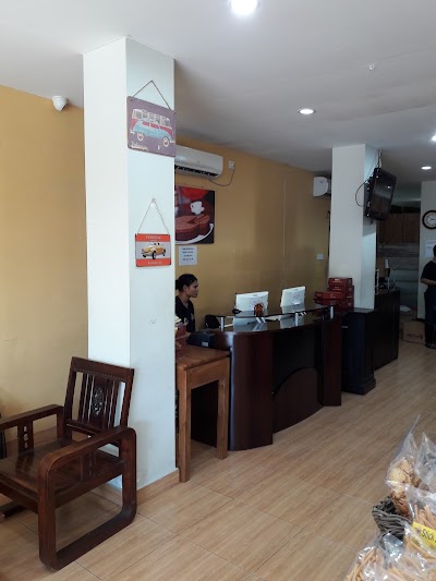 Photos of Harum Bali Lapis Legit Cake Shop