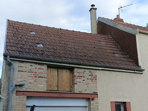 Couverture Corand - Couvreur 51 | Réparation Fuites Nettoyage Toiture Isolation Zinguerie Charpente Marne Cormontreuil Reims - Thumbnail
