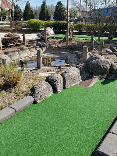 Funopolis Mini Golf - Visual