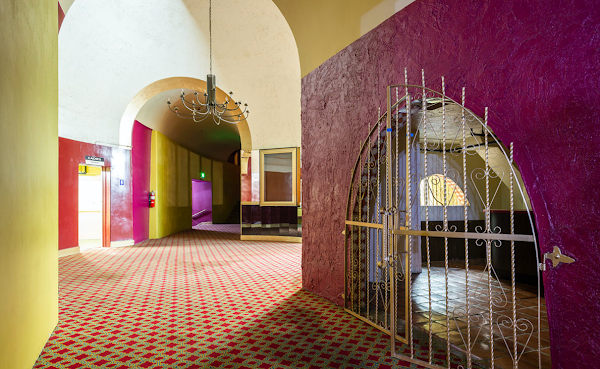 Million Dollar Theater by null