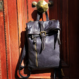 Photo n°11 de Hexagone à Aigues-Mortes (Artisanat)