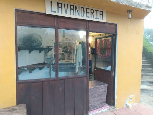 Lavandería a la Puerta