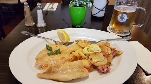 Dat Fischhus, Restaurant, Bremerhaven - Thumbnail