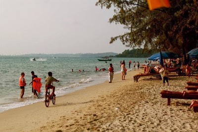 Photos of Wish You Were Here. Backpackers. Bar. Restaurant. Otres Beach
