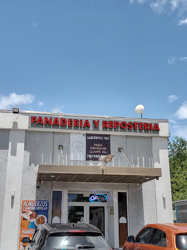 Panadería y Repostería La Primera Logo
