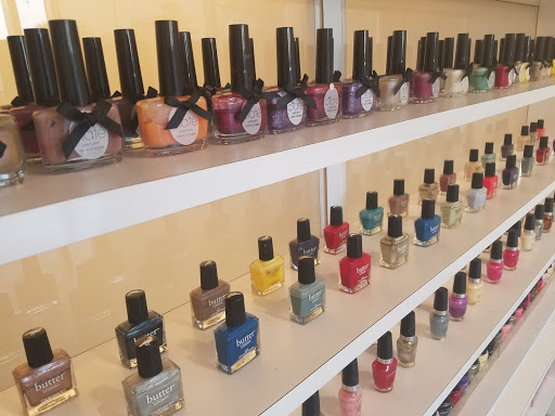 Beauty Retreat Spa & Nails - Thumbnail