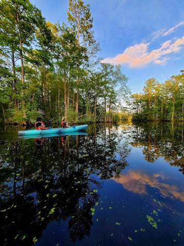 Adventure Kayak & Stand Up Paddleboard by null