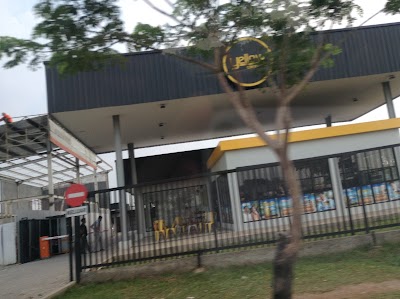 Photos of Yellow Cars Wash