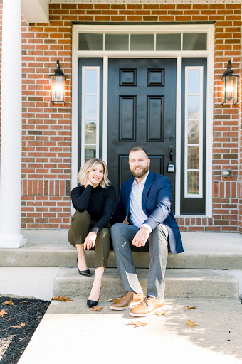 Ariella + Lukasz Realty Group - Thumbnail