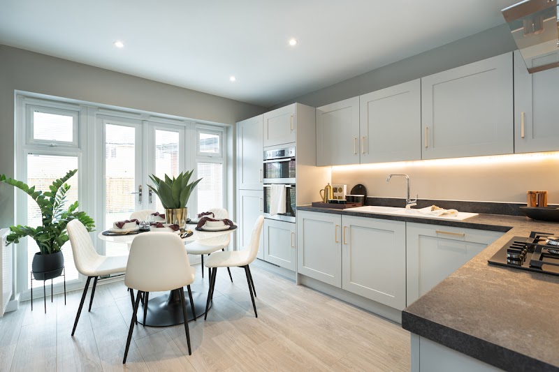 Bloor Homes - Cromwell Orchard photo 3