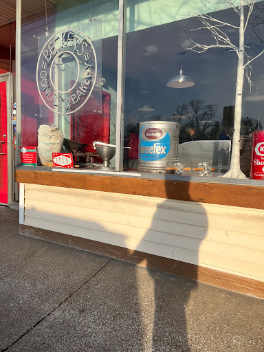 Becker's Donuts & Bakery - Thumbnail