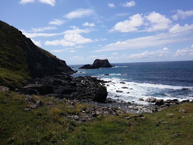 Praia de Area Negra de Teixidelo