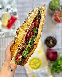 Photo n°40 de La Fring'ale à Pont-Sainte-Marie (Salon de thé)