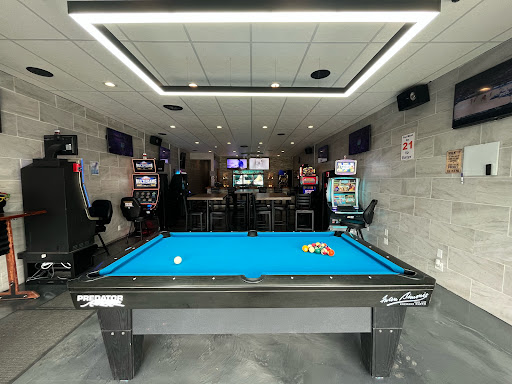 TC's 3 Bar Gallery - United States