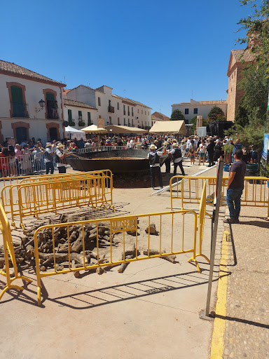 Plaza De La Fuente Vieja - Thumbnail