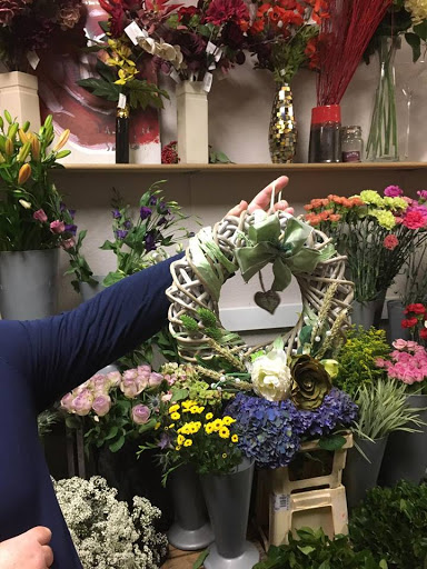 Darling Buds Florists - Thumbnail