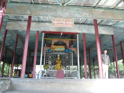 Photos of Shweyattaw Buddha Pavilion