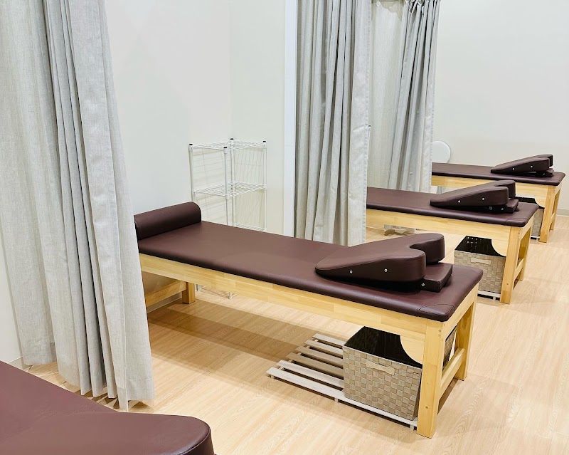 はぴねす鍼灸整骨院 大阪ドームシティ院