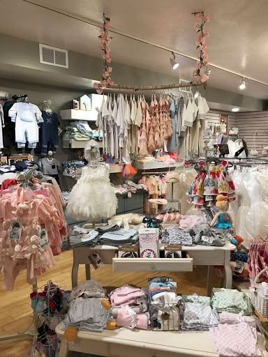 Lullabye Landing Boutique - Thumbnail
