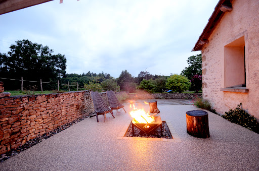 Photo de Gîte Le Lijaly : Location gite grande capacité avec piscine, proche plages et Puy du Fou en Vendée , Pays de la Loire à Bournezeau (85480)