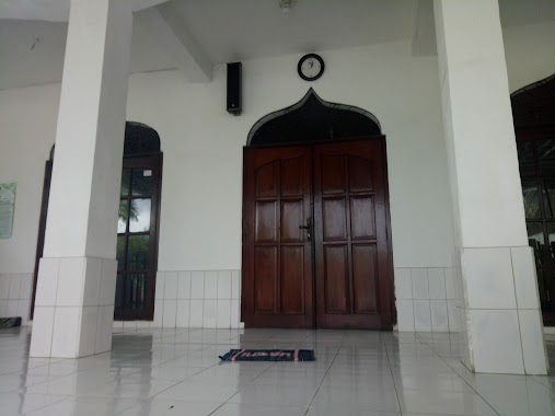 Masjid Husnul Khotimah, Author: Gatot Widayanto