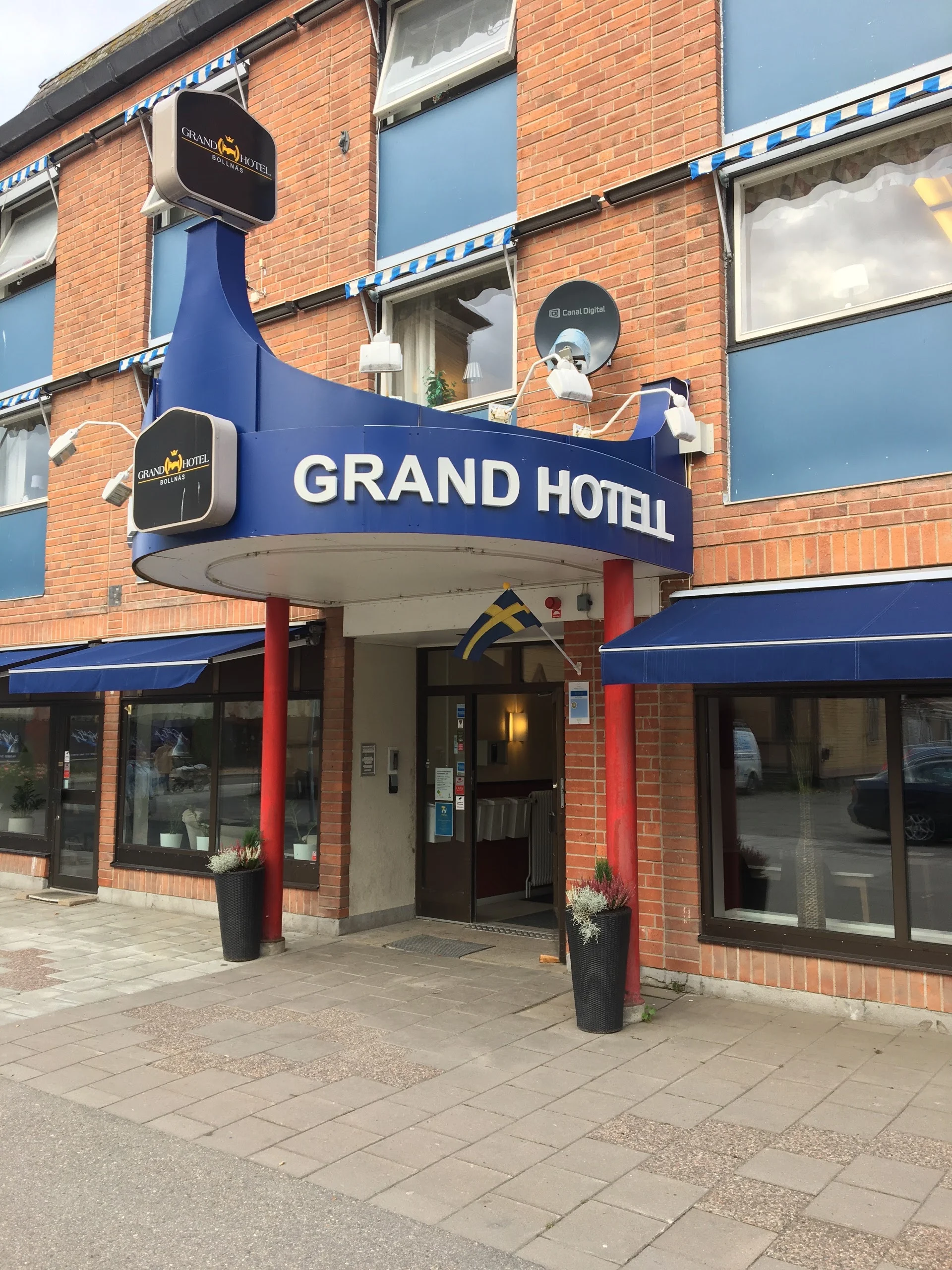 Grand Hotel