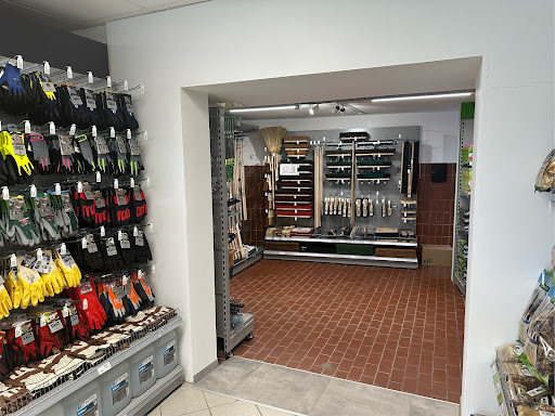 Raiffeisen Automatik-Tankstelle - Thumbnail