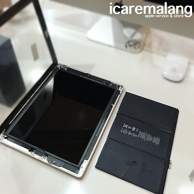 Photos of icaremalang (Apple Service & Store)