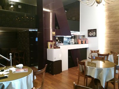 Photos of Armadillo Cafe (Farhad)