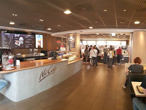 McDonald's Central Station Gallery - Germany