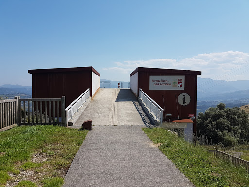 Armañongo Parketxea - Centro de Interpretación de Armañón y Montes de Ordunte