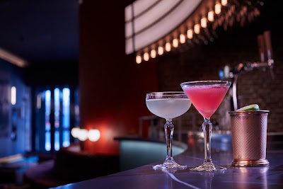 bar