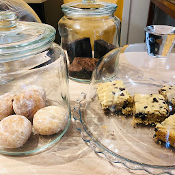 Photo n°15 de Un cygne de gourmandises à Civrieux (Restauration rapide)