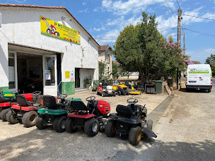 Photo n°19 de JF MOTOCULTURE à Le Fleix (Magasin de matériel de motoculture)