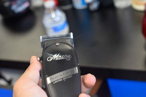 Commitment Barbers - Visual
