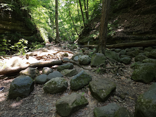 Dells Canyon and Bluff Trailhead - Thumbnail