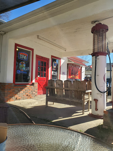 Vintage Station BBQ - Thumbnail