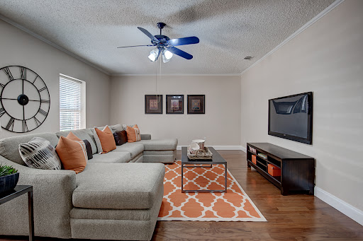E5 Realty - Thumbnail