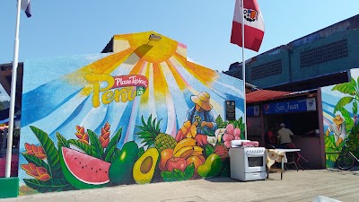 Photos of Plaza Peru