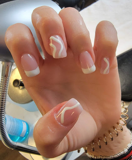 Marathon Nails - Thumbnail
