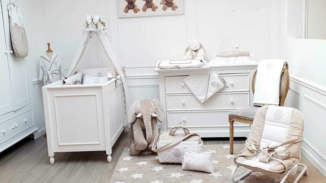 Cocon D Amour Magasin De Puericulture Createur De Berceau Linge De Lit De Bebe Sur Mesure