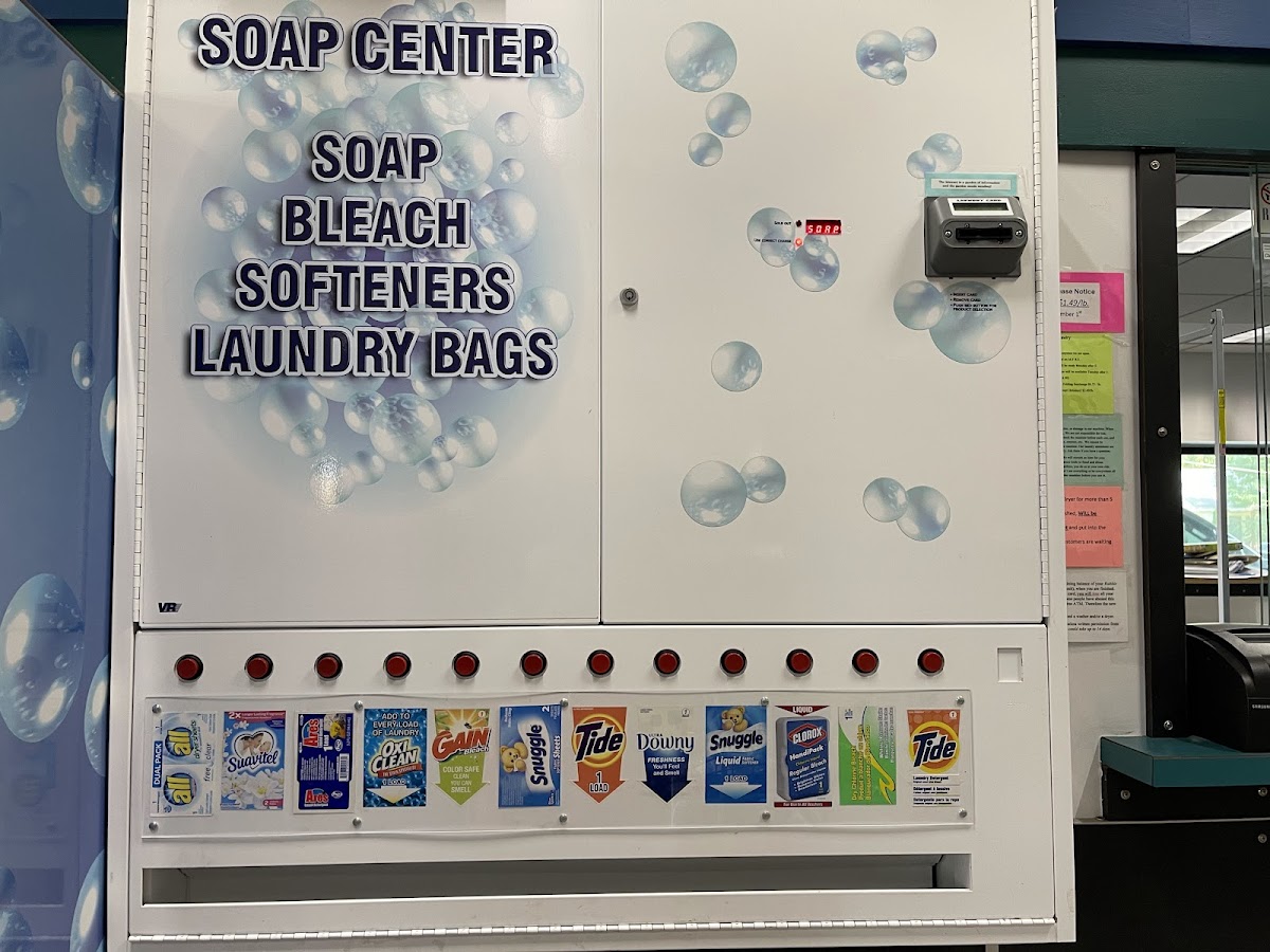 Bubble Magic Laundry laundromat interior in Grand Rapids, MI