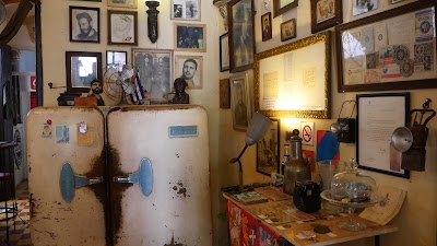 Photos of Caf&eacute;-Museo Revoluci&oacute;n
