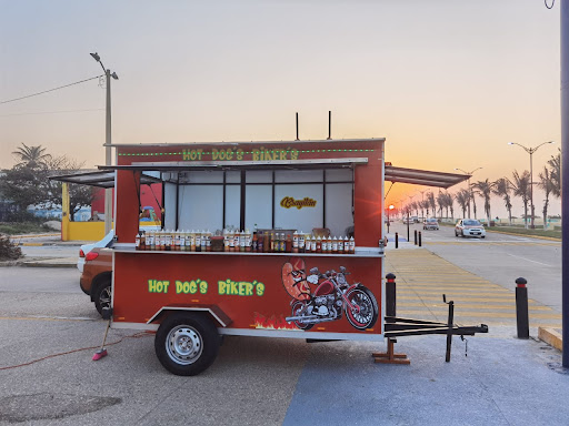 Hot dog biker's - Thumbnail