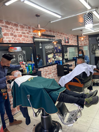 BARBERÍA H. 93 --PUERTA GRANDE